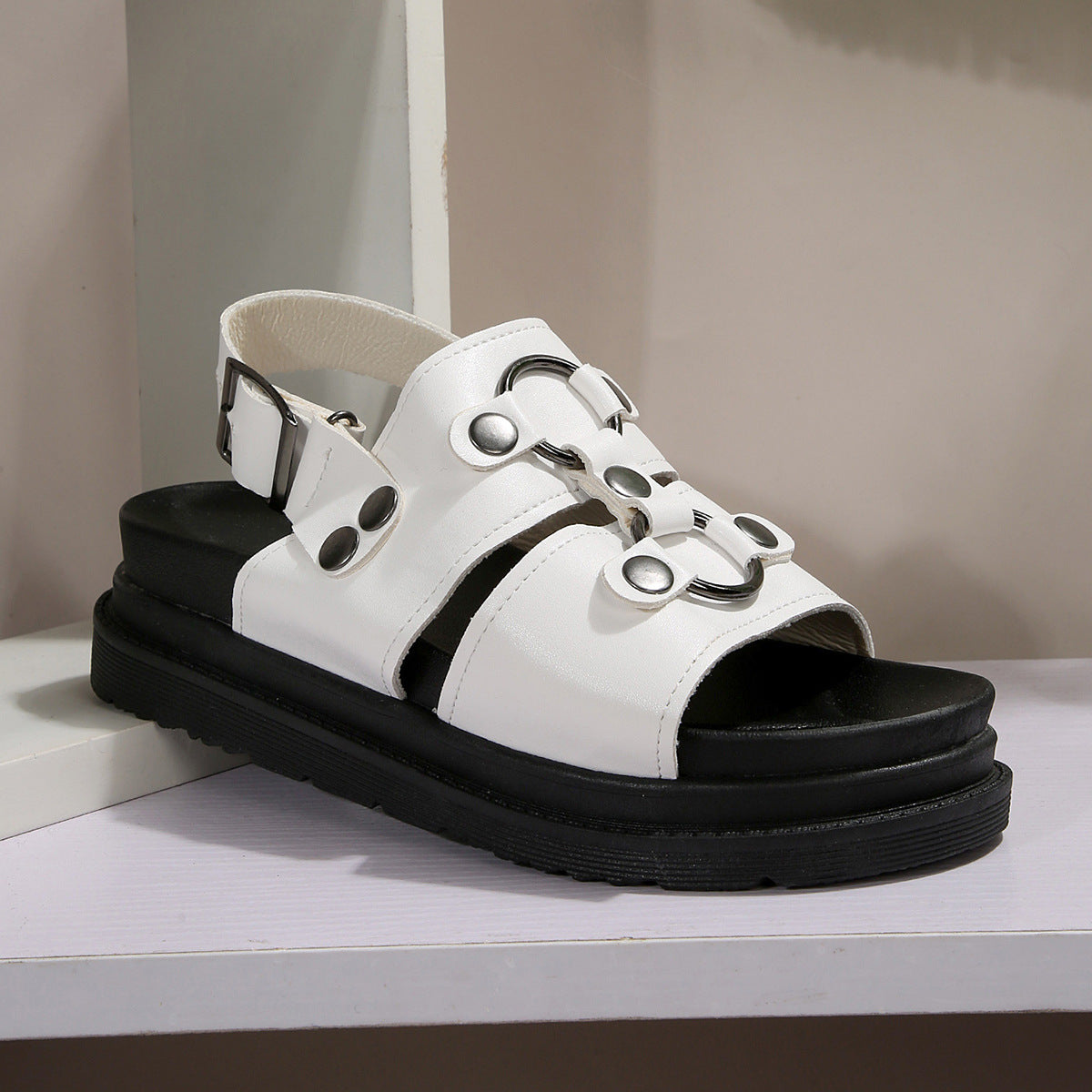 Rivet Sports Sandals Women Fashion Summer