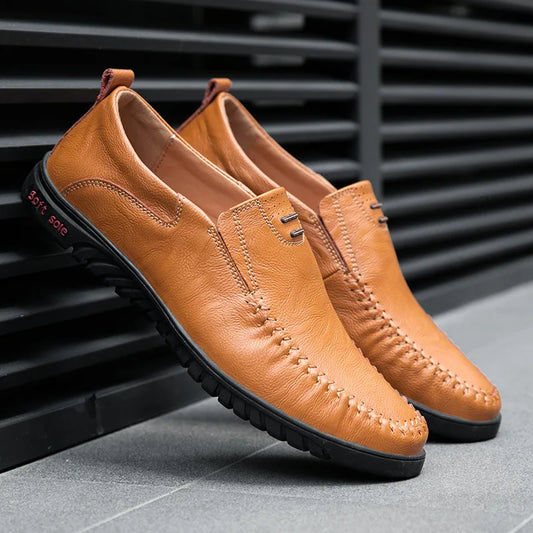 Summer Style Soft Moccasins Men Loafers