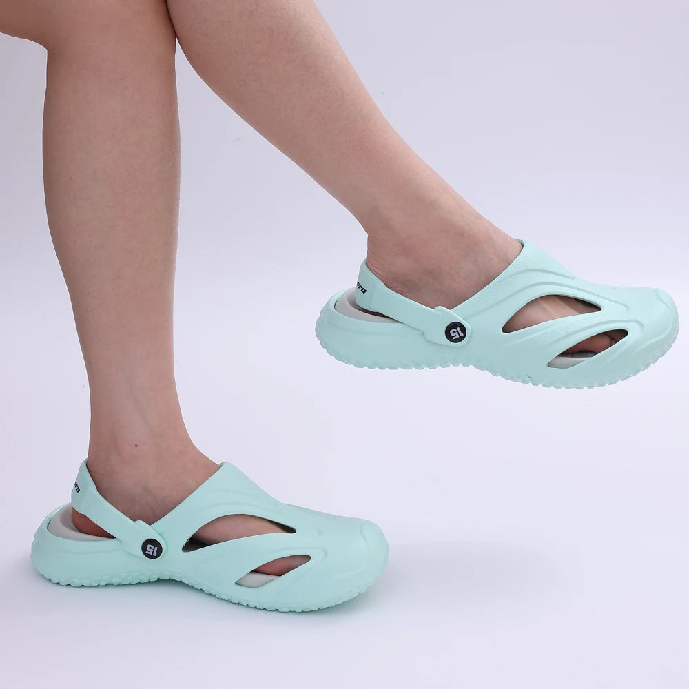 Women Fashion Clogs Slippers