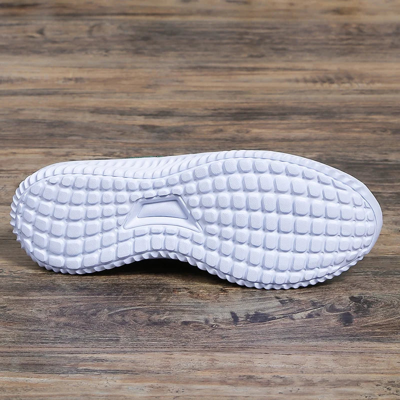 Lightweight Breathable Women's Running Shoes