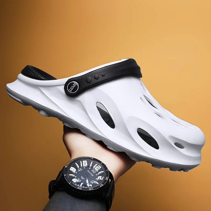 Slippers Men's Anti-skid Light Hole Shoes Men's Sports Casual Beach Slippers Breathable Shoes Men Sandals Simple and durable