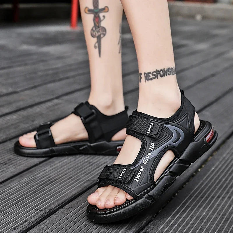 Men Sandals Casual Shoes New Summer Outdoor Concise Lightweight Beach Shoes Slippers Male Plus Size Sandals 38-45