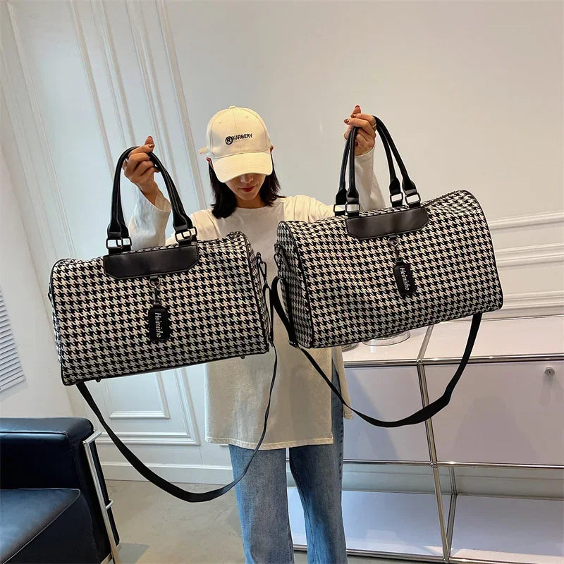 Travel Duffle Large Capacity Women Fitness Sports Bag