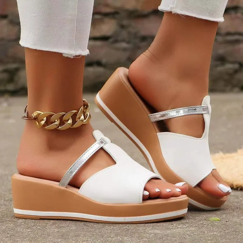 Womens  Beach Thick-soled Slippers