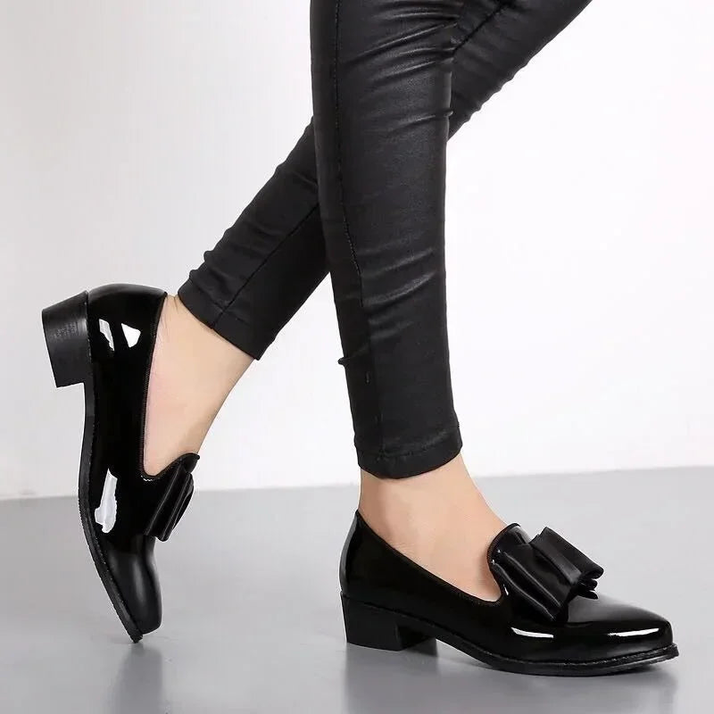 New Women's Bow Decor Pointed Toe Flat