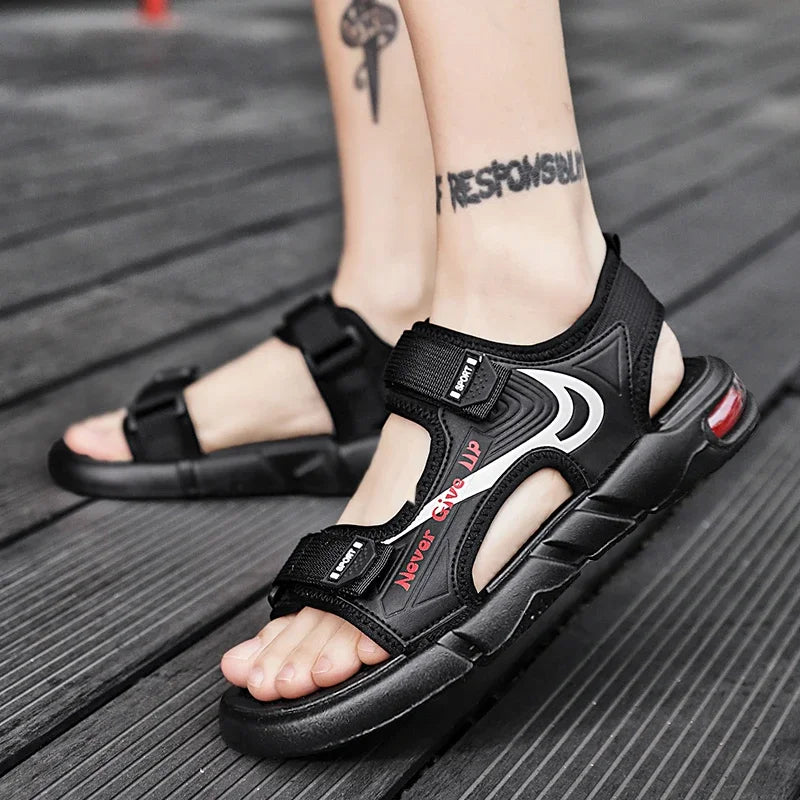 Men Sandals Casual Shoes New Summer Outdoor Concise Lightweight Beach Shoes Slippers Male Plus Size Sandals 38-45