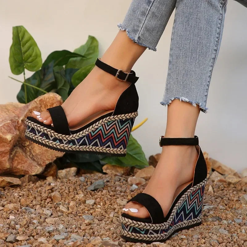 2024 Plus Size Buckle Strap Wedges.