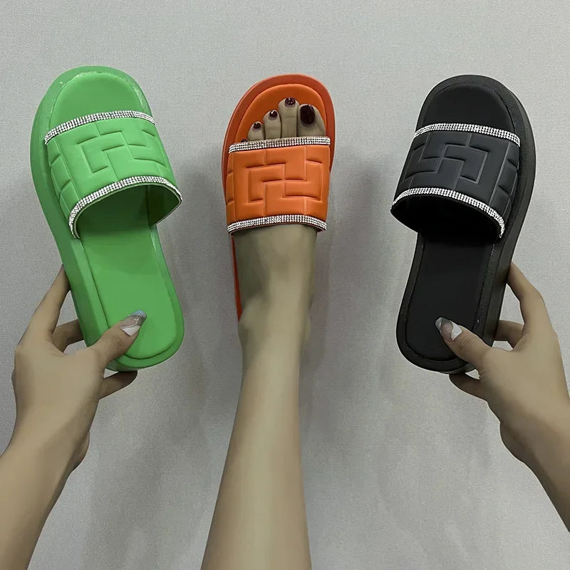 New Summer Women's Slippers