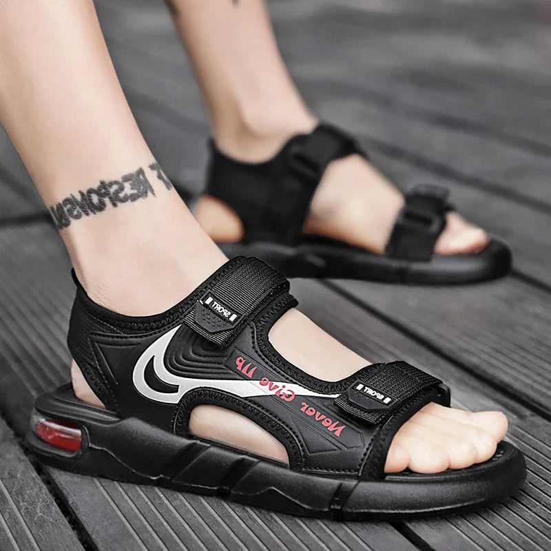 Men Sandals Casual Shoes New Summer Outdoor Concise Lightweight Beach Shoes Slippers Male Plus Size Sandals 38-45