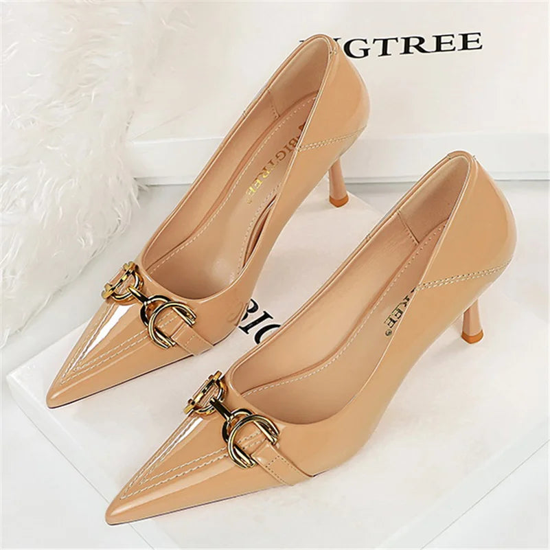 Lady Scarfpins Shoes