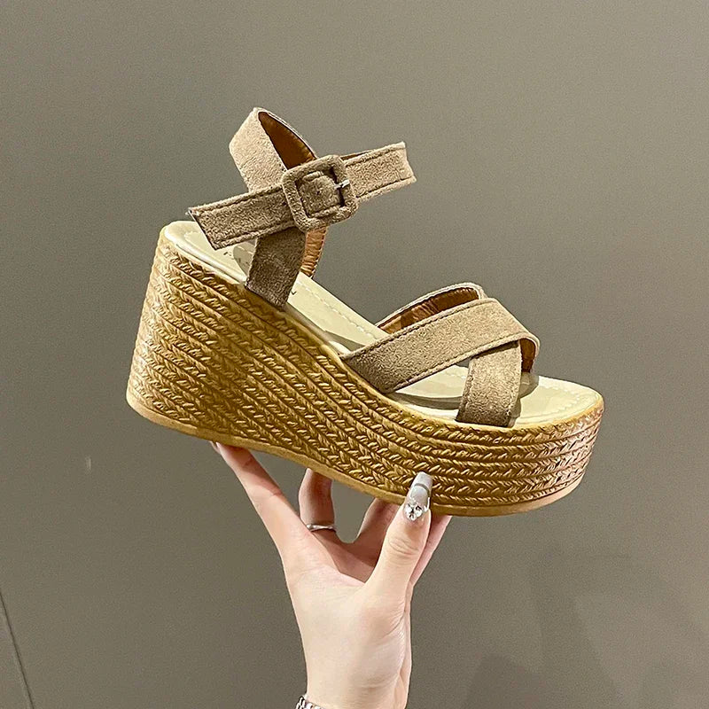 Fashion Platform with Thick Bottom Wedge