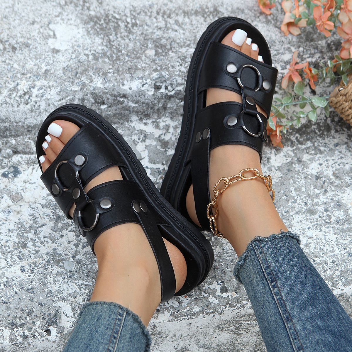 Rivet Sports Sandals Women Fashion Summer
